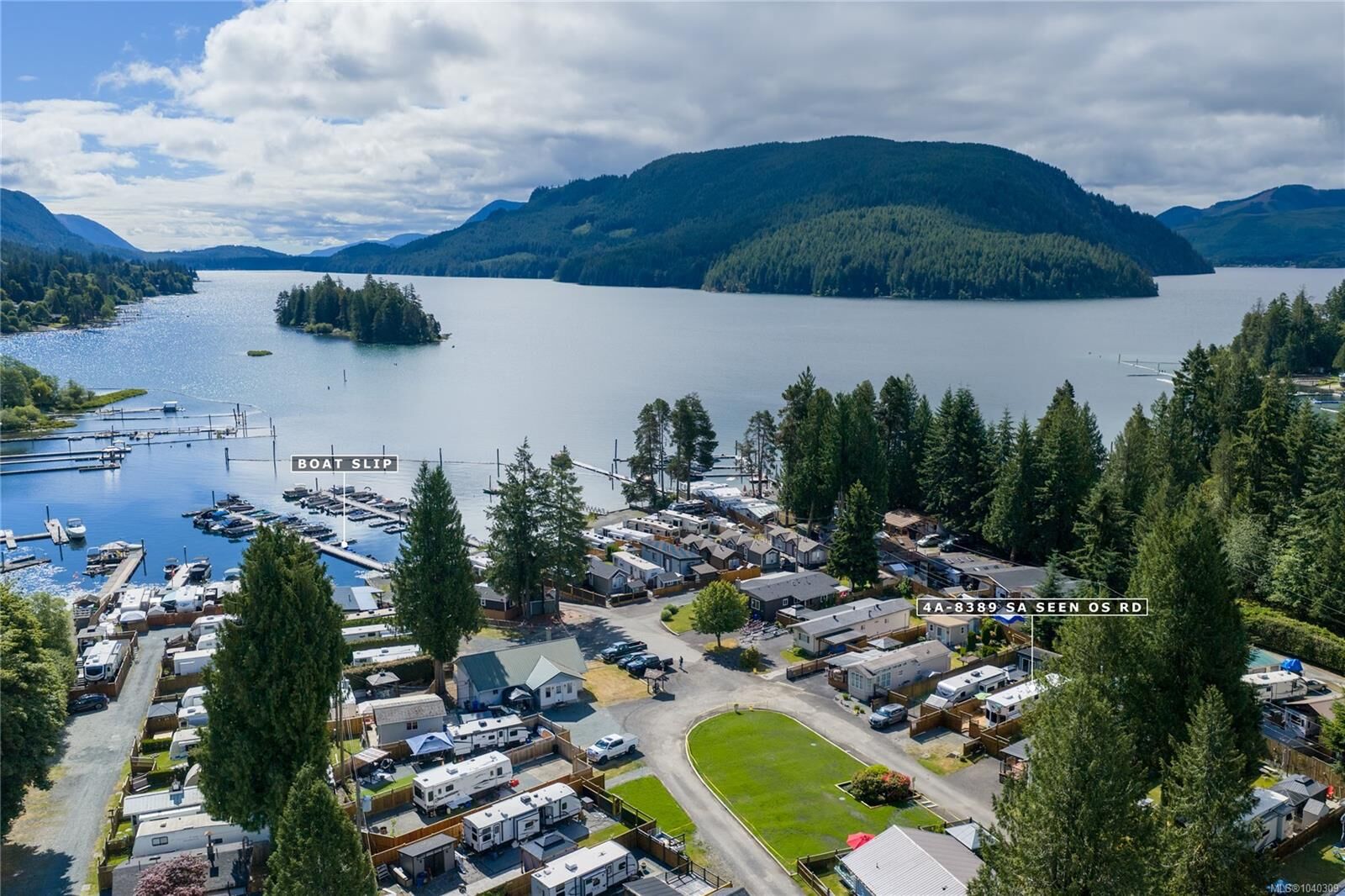 Property Photo: 8389 Sa-Seen-Os Rd #4A BC V0R 3E1