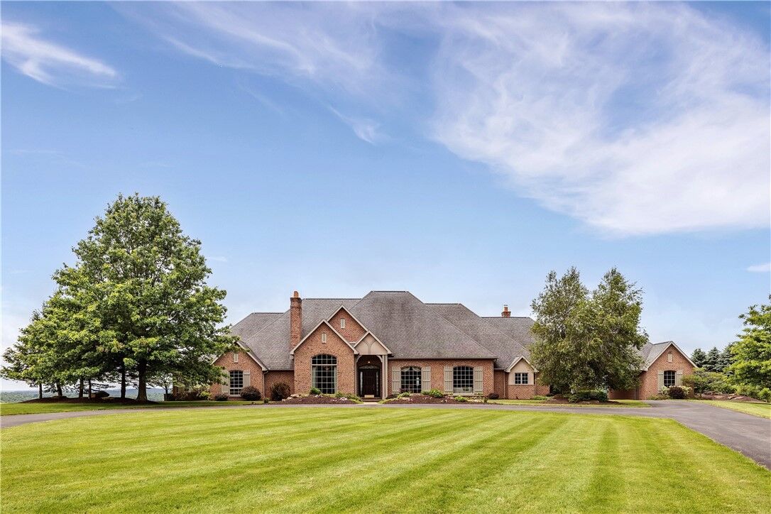 Property Photo: 39 Caven Rd PA 15658