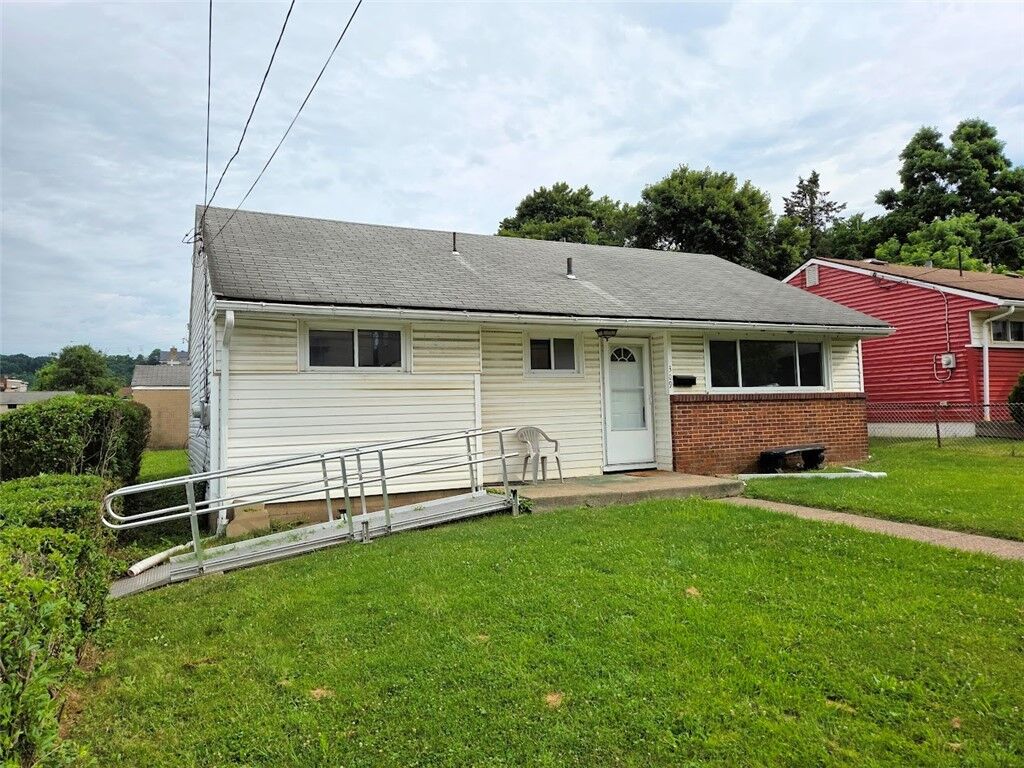 Property Photo: 309 36th St PA 15132