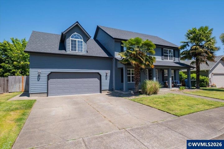 Property Photo: 985 Ridgepoint St NE OR 97303