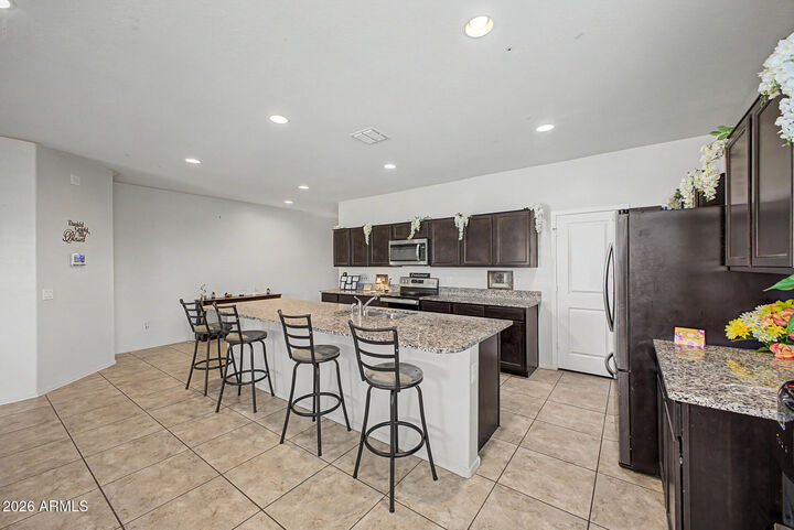 Property Photo:  7631 W Miami Street  AZ 85043 