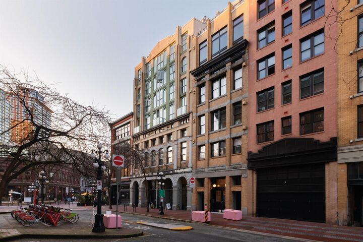 Property Photo: 27 Alexander Street 308 BC V6A 1B2