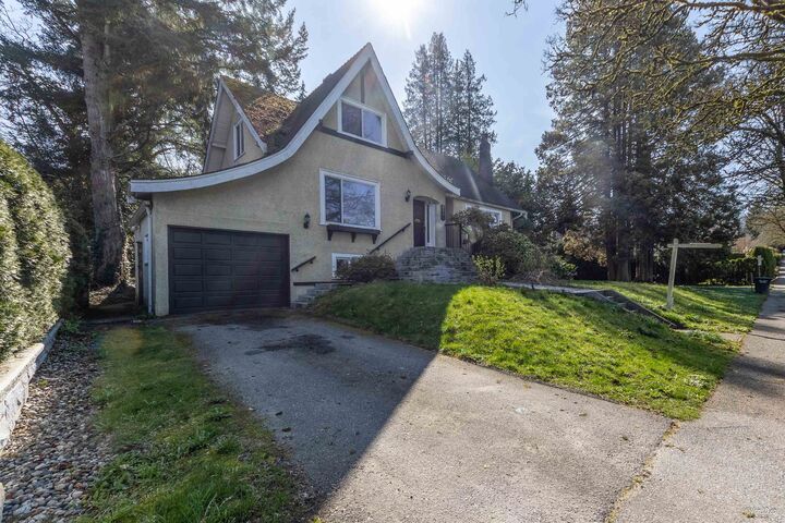 Property Photo: 2146 W 33rd Avenue BC V6M 1B9
