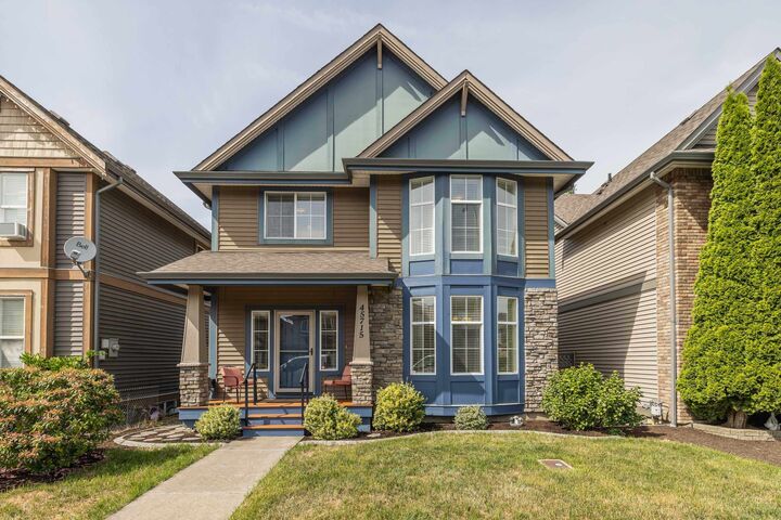 45715 Safflower Crescent — photo 1