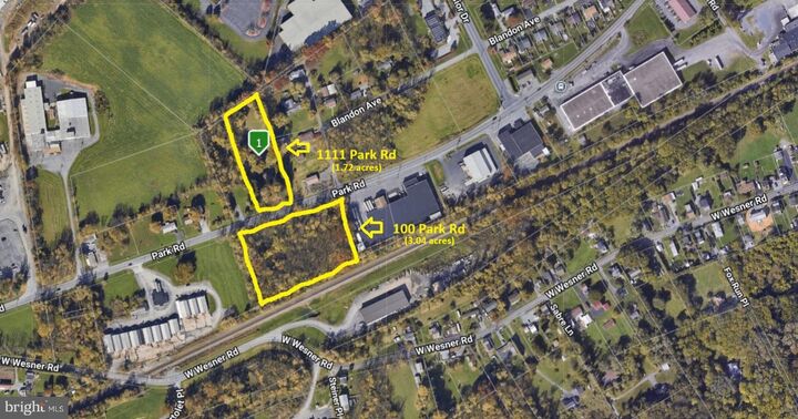 Property Photo:  100 & 1111 Park Rd Park Road  PA 19510 