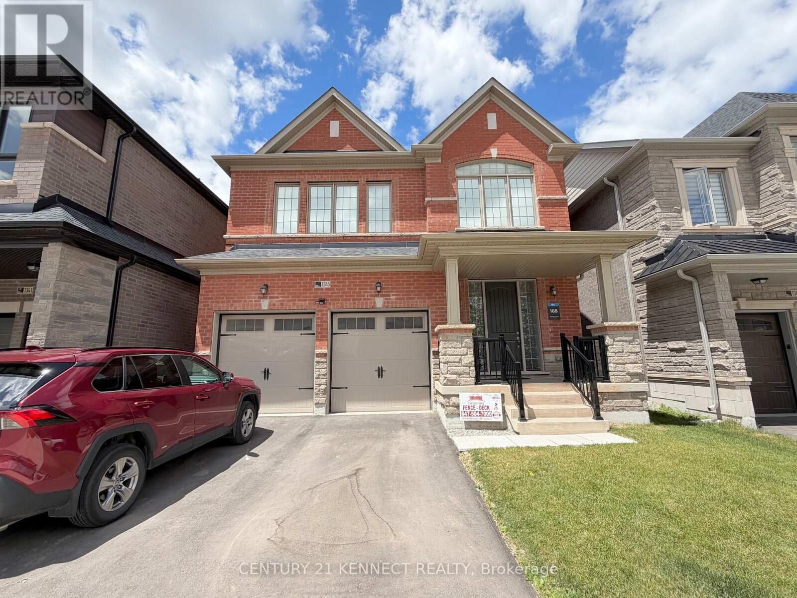 Property Photo: 1345 Hydrangea Gardens Bsmt ON L6H 7Z7