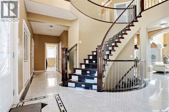 Property Photo: 1607 Stensrud Road SK S7W 0C5