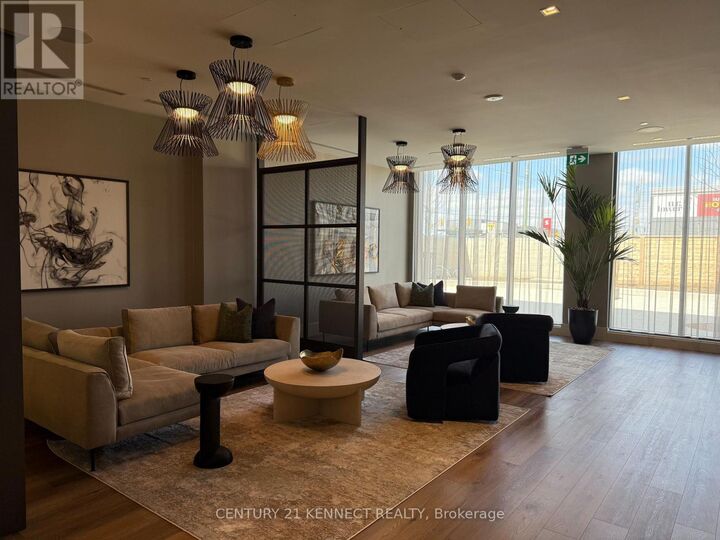 Property Photo:  2545 Simcoe Street North 339  ON L1L 0W3 