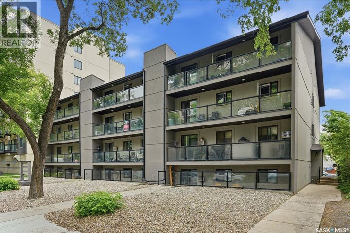 Property Photo: 403 536 4th Avenue N SK S7K 2M5