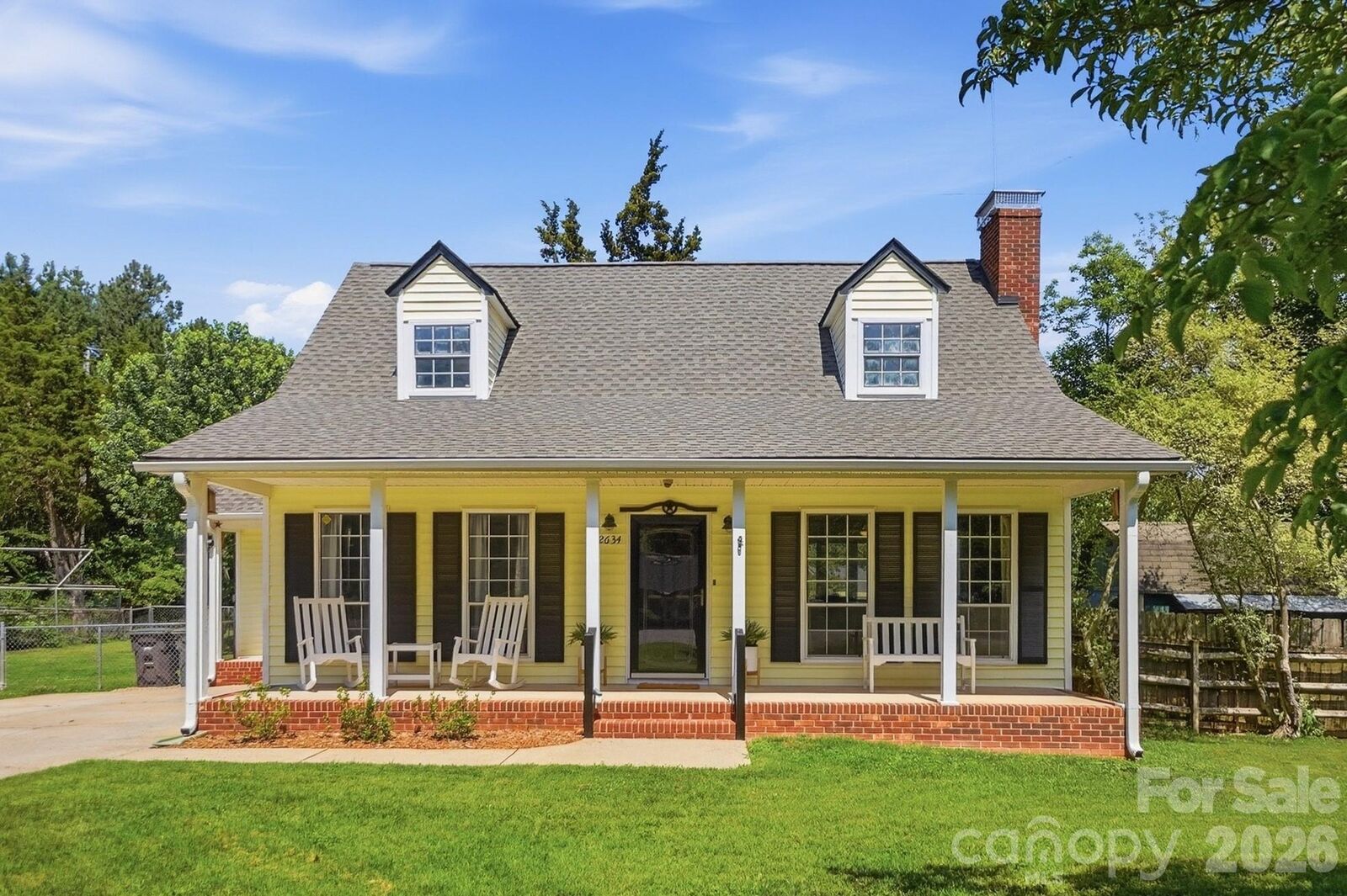 Property Photo:  2634 Cherokee Court  NC 28056 