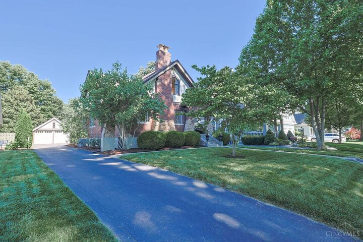 Property Photo: 3711 Petoskey Avenue OH 45227
