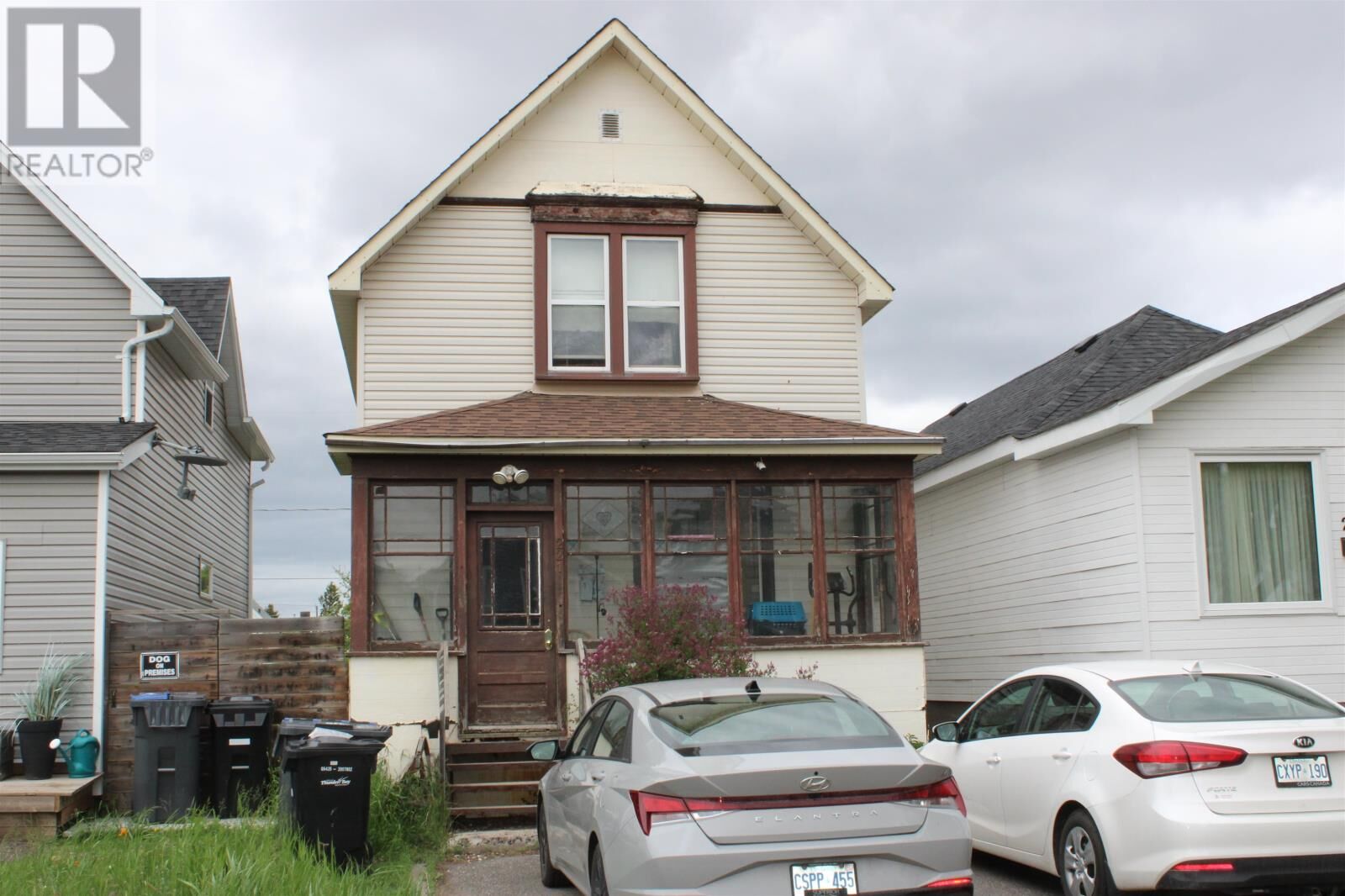 Property Photo:  221 Francis St W  ON P7E 4C1 