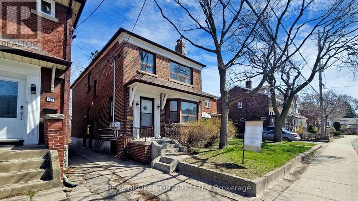 Property Photo:  451 Donlands Avenue Upper  ON M4J 3S4 