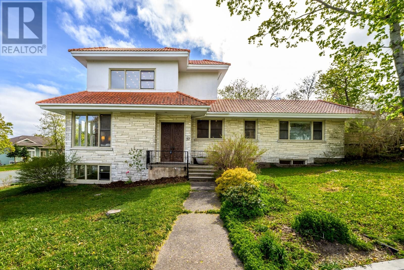 Property Photo: 37 Dublin Road NL A1B 2G2