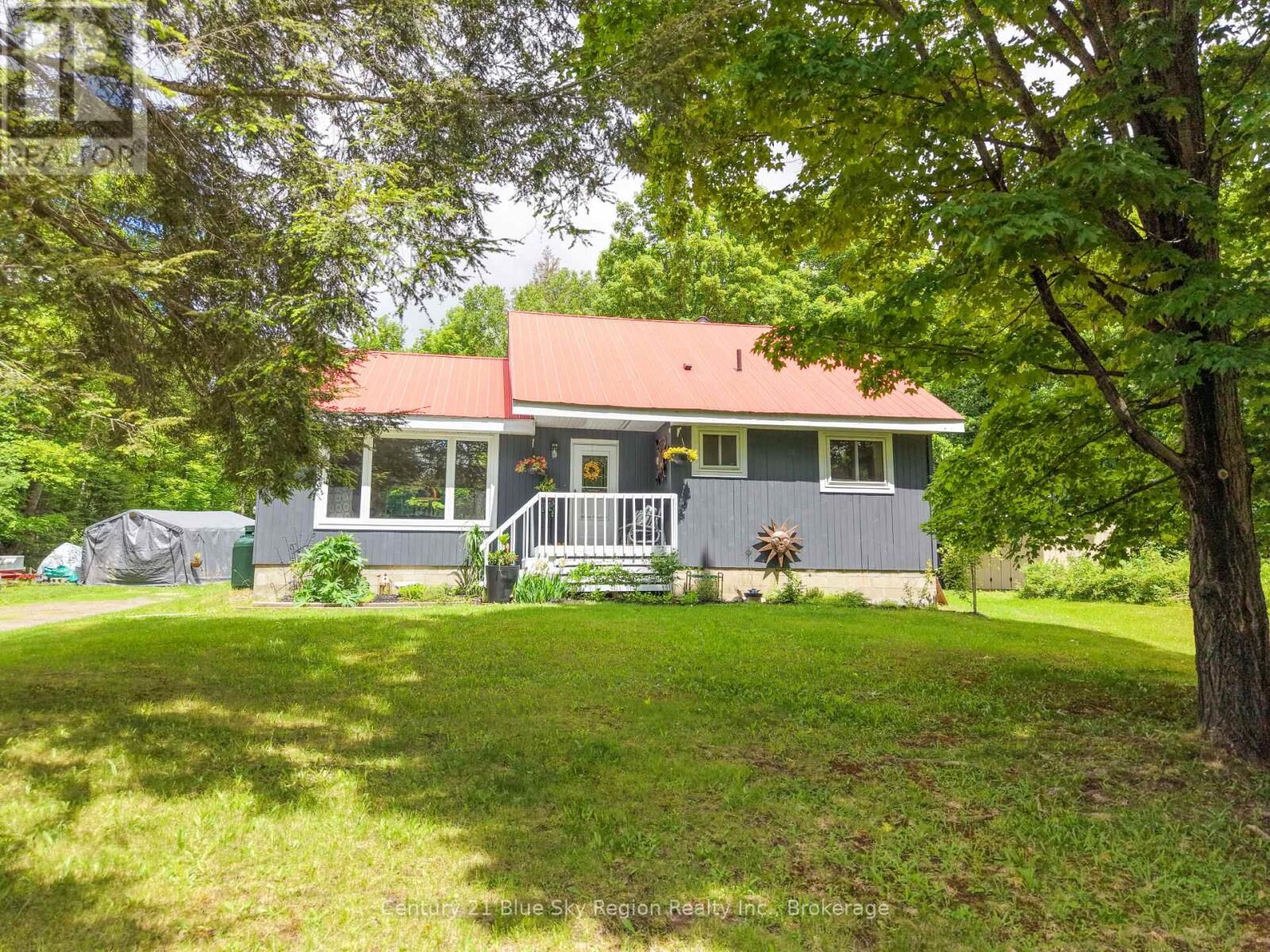 Property Photo: 349 Guillemette Road ON P0H 1K0