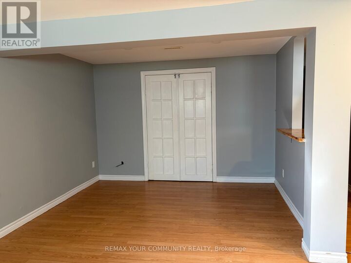 Property Photo: 17 Daphne Crescent Bsmt ON L4M 2Y7