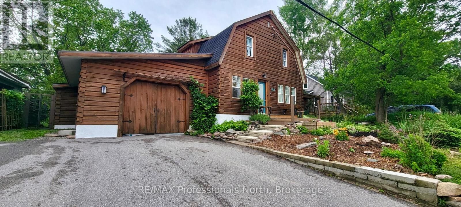 Property Photo:  18 St. Germaine Street  ON K0M 2K0 