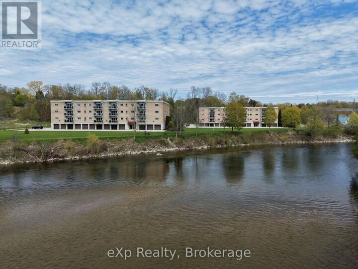 125 William Street North 302 — photo 1