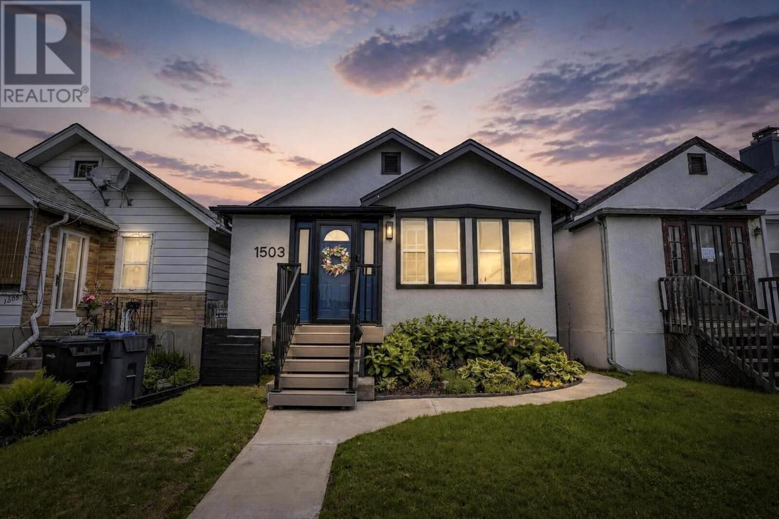 Property Photo: 1503 Walsh St E ON P7E 4V6