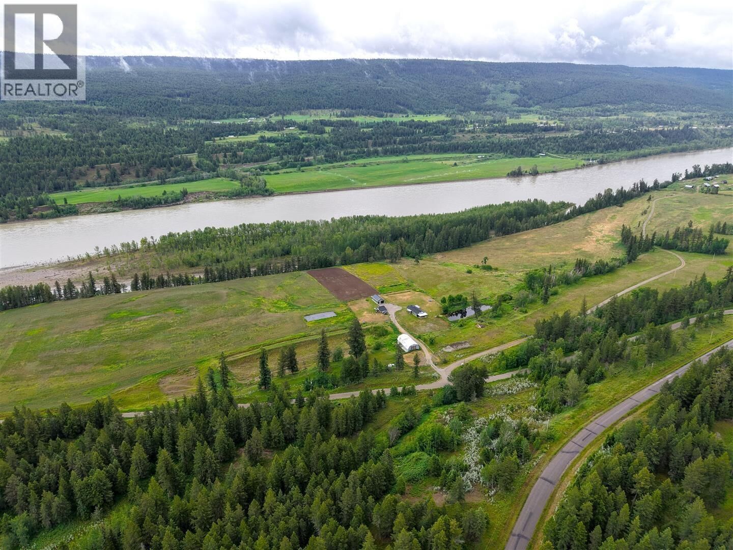 Property Photo: 9811 Marguerite Ferry Road BC V2J 6R6