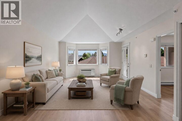 Property Photo: 4433 Gordon Drive 212 BC V1W 1S9