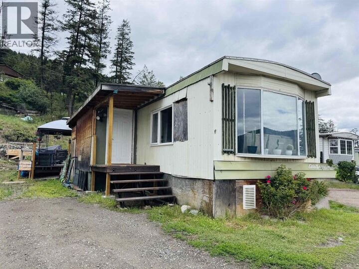 560 Soda Creek Road T6 — photo 1