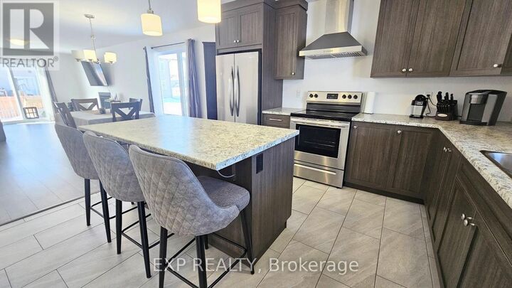 Property Photo:  134 Giroux Street  ON K0A 2M0 