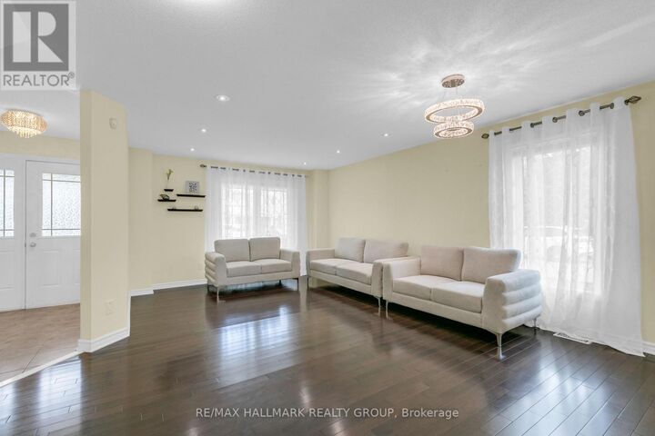 Property Photo:  465 Paul Metivier Drive  ON K2J 0A9 