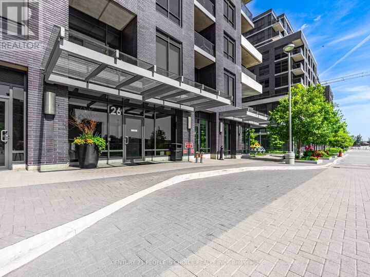 Property Photo:  26 Gibbs Road 531  ON M9B 0E3 