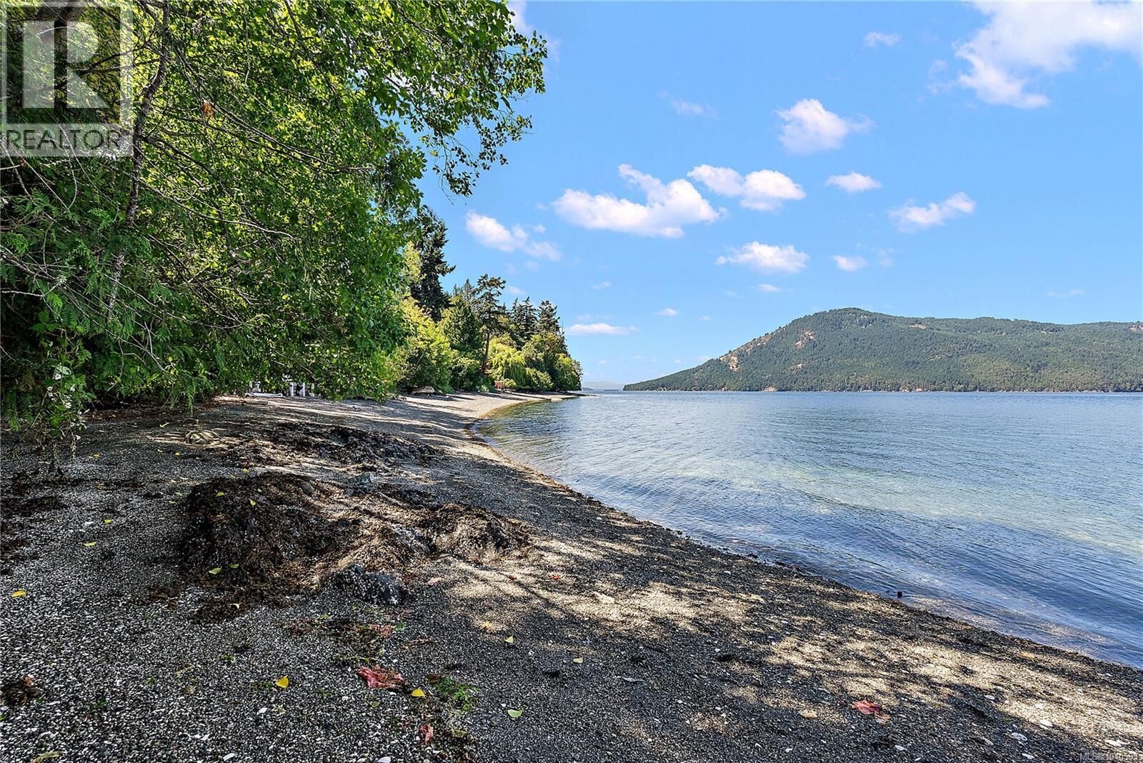 Property Photo:  1356 Lands End Road  BC V8L 5K1 