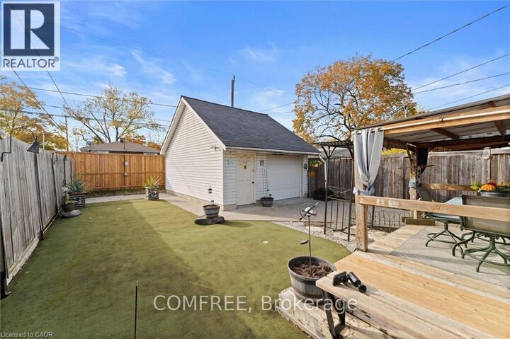 Property Photo:  1743 St Luke Road  ON N8Y 3N7 