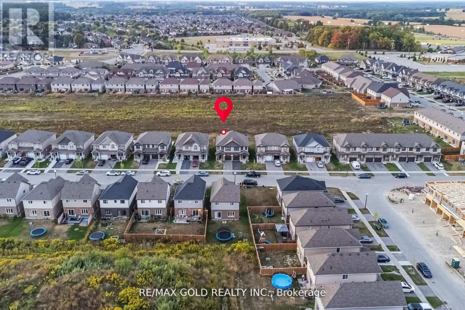 Property Photo: 1357 Calais Drive ON N4T 0L8