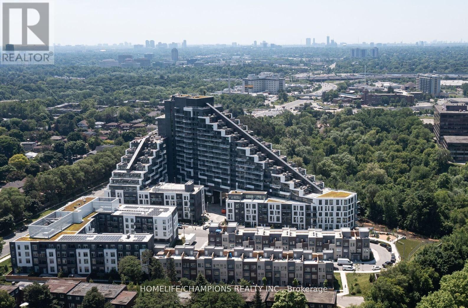 Property Photo: 25 Adra Grado Way 658 ON M2J 0H6