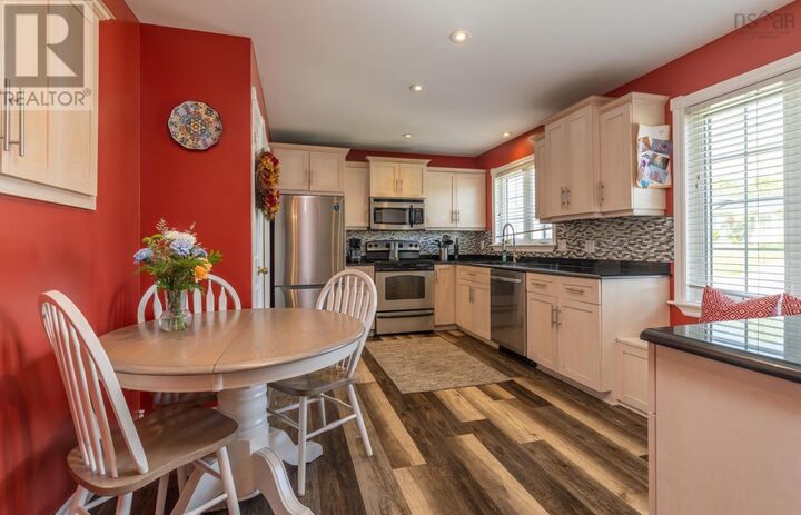 Property Photo:  556 Brunswick Street  NS B5A 4S8 