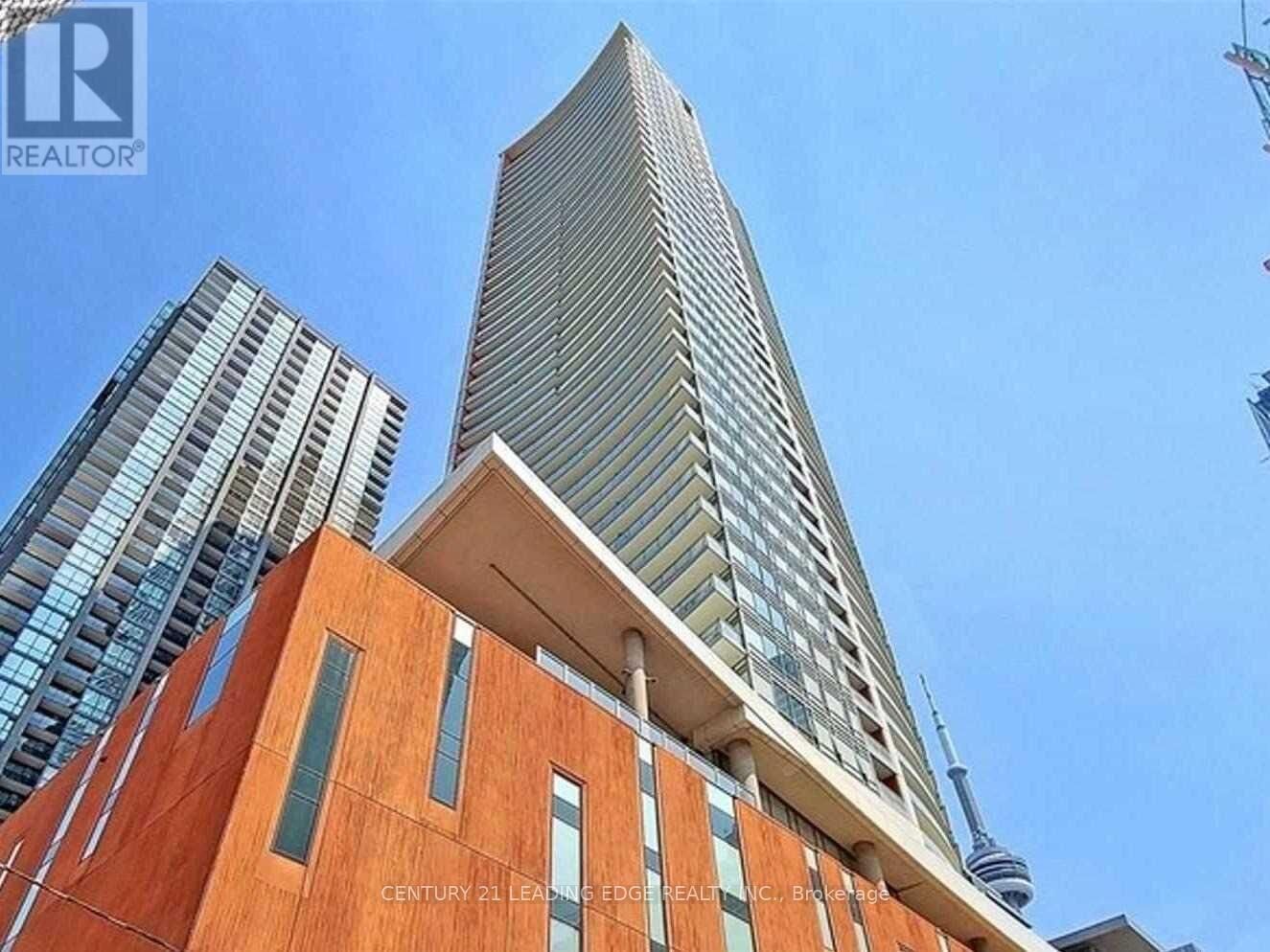 Property Photo:  21 Widmer Street 1702  ON M5V 0B8 