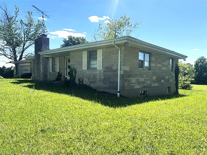 Property Photo:  10528 North State Road 227  IN 47341 