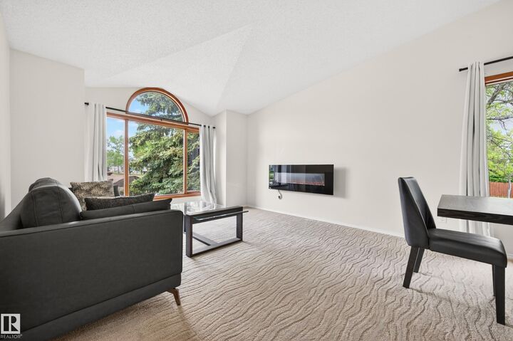 Property Photo: 65 Primrose Boulevard AB T8H 1G1