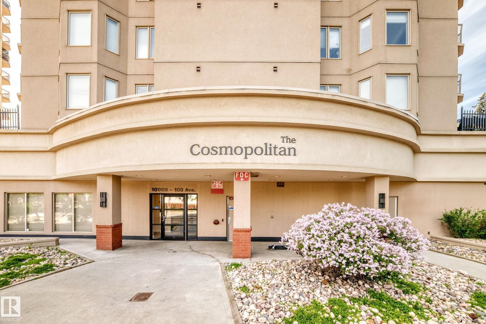 Property Photo: 10909 103 Avenue NW 406 AB T5K 2W7