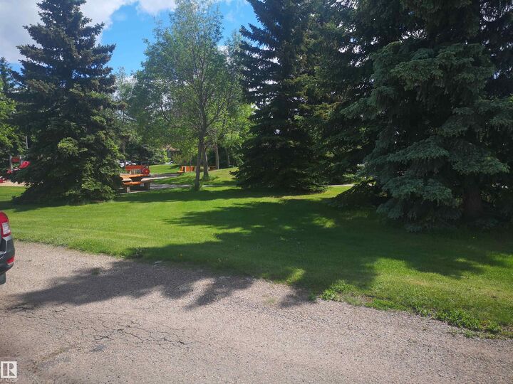 Property Photo:  8751 76 Avenue NW  AB T6C 0J4 
