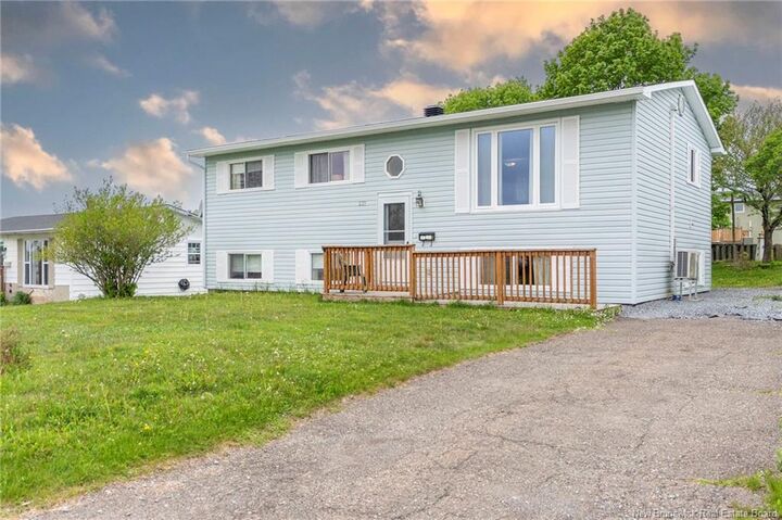 Property Photo:  237 Ocean Drive  NB E2P 1C7 