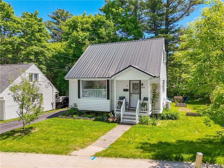 Property Photo:  638 Hanson Street  NB E3B 3Z9 