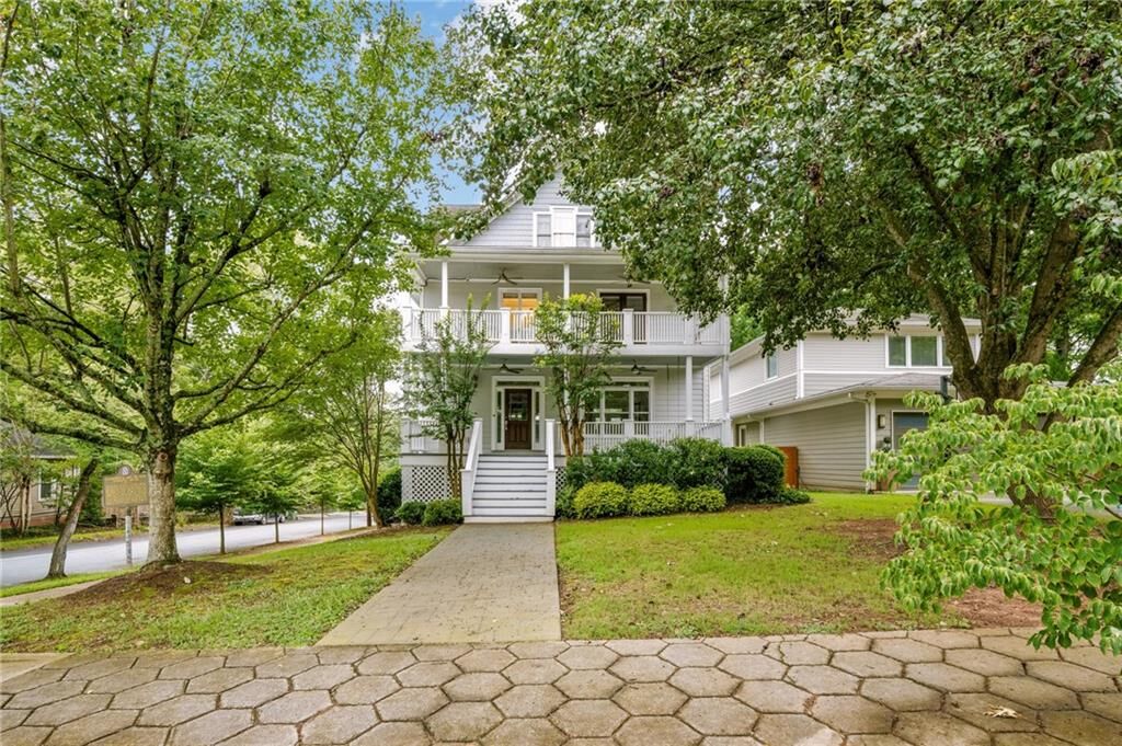 Property Photo:  1361 Metropolitan Avenue SE  GA 30316 