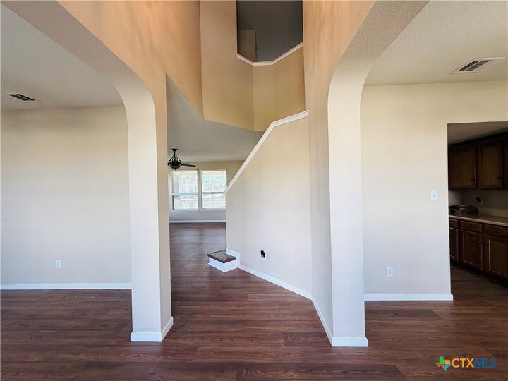Property Photo: 214 Memory Lane TX 76548