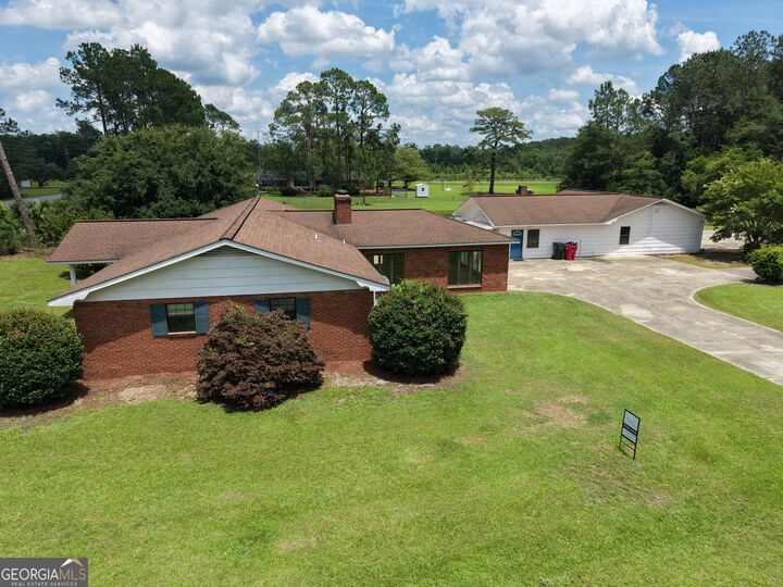 Property Photo:  338 Lakeview Drive  GA 31513 