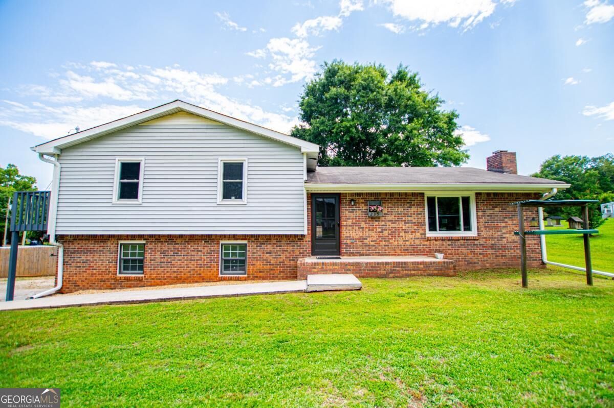 Property Photo:  235 E Knight Drive  GA 30116 