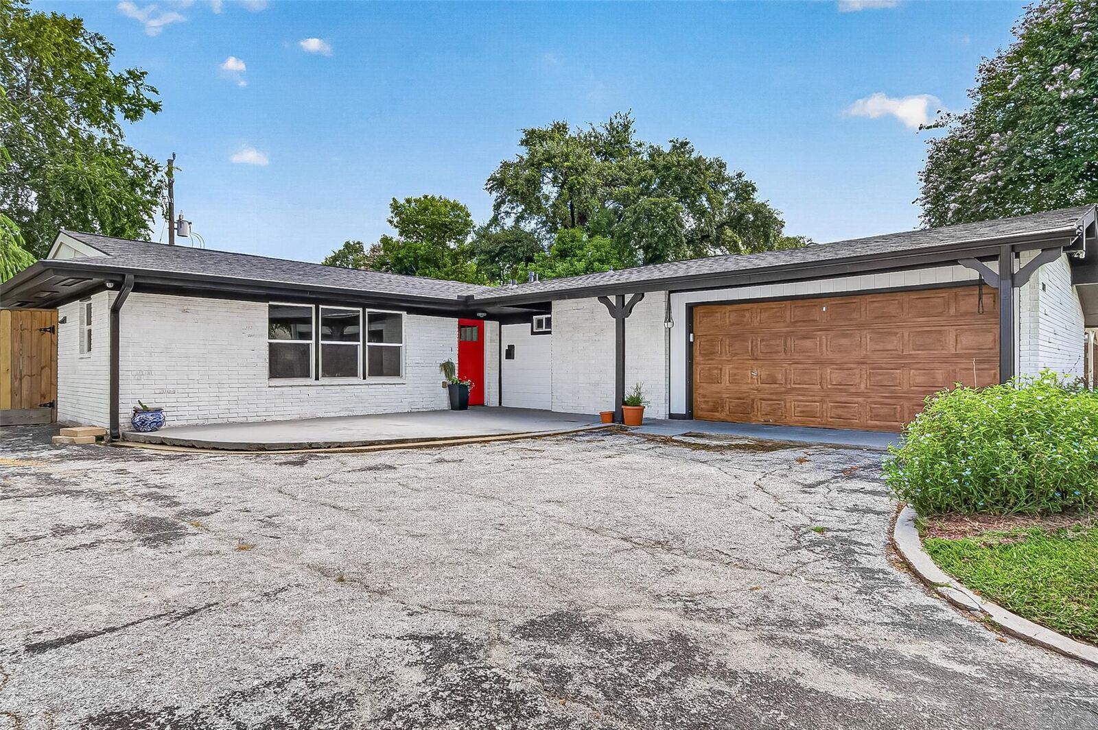 Property Photo:  7034 Langdon Lane  TX 77074 