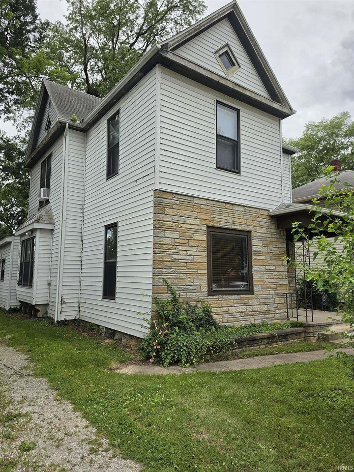 Property Photo:  1231 Park Avenue  IN 46807-1021 