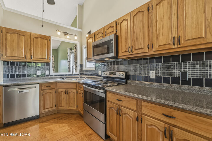 Property Photo:  220 Colricia Drive  TN 37745 