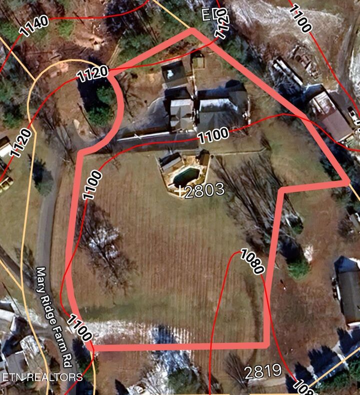 Property Photo: 2803 Mary Ridge Farm Rd TN 37862