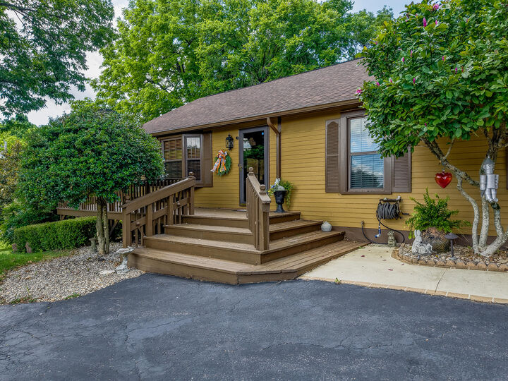 Property Photo: 289 Hinkston Pike KY 40353